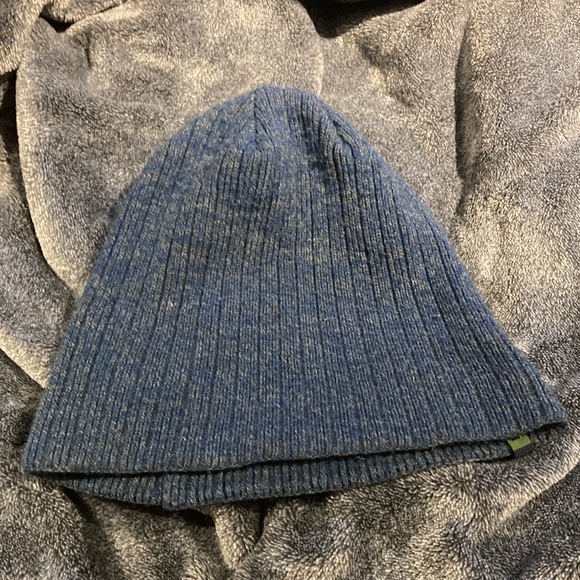 bula beanie - Picture 4 of 4